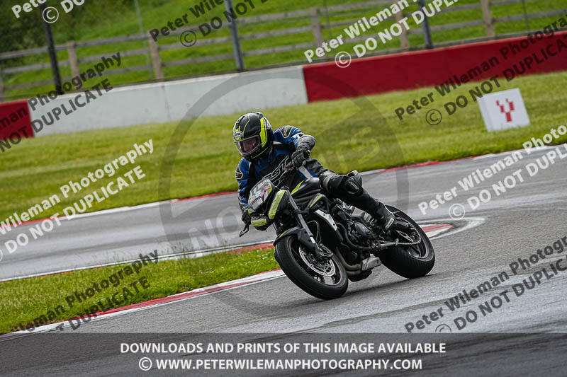 donington no limits trackday;donington park photographs;donington trackday photographs;estoril;event digital images;motorbikes;no limits;no limits trackdays;peter wileman photography;portugal;trackday;trackday digital images;trackday photos